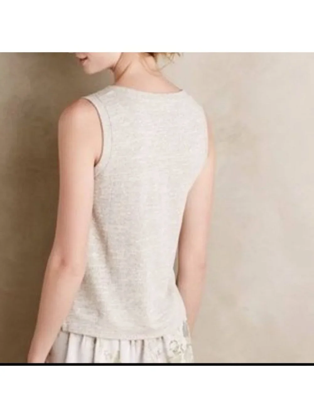 Anthropologie Deletta Dava vneck sleeveles…